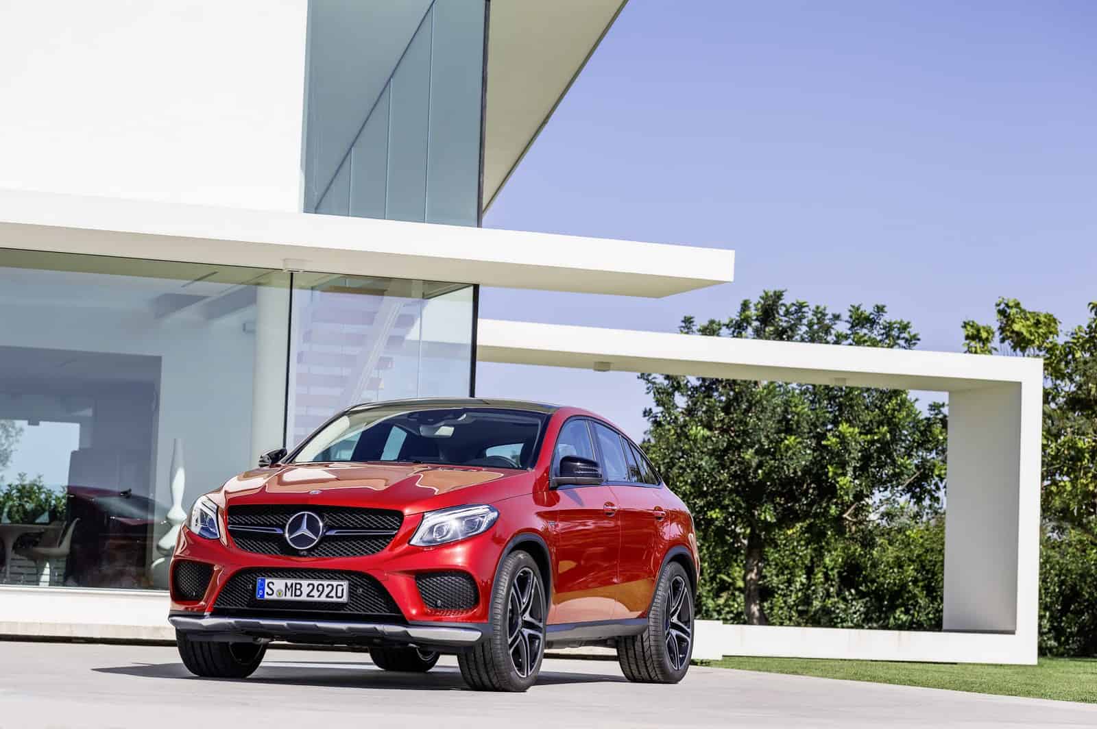 2016-Mercedes-Benz-GLE-Coupe-5
