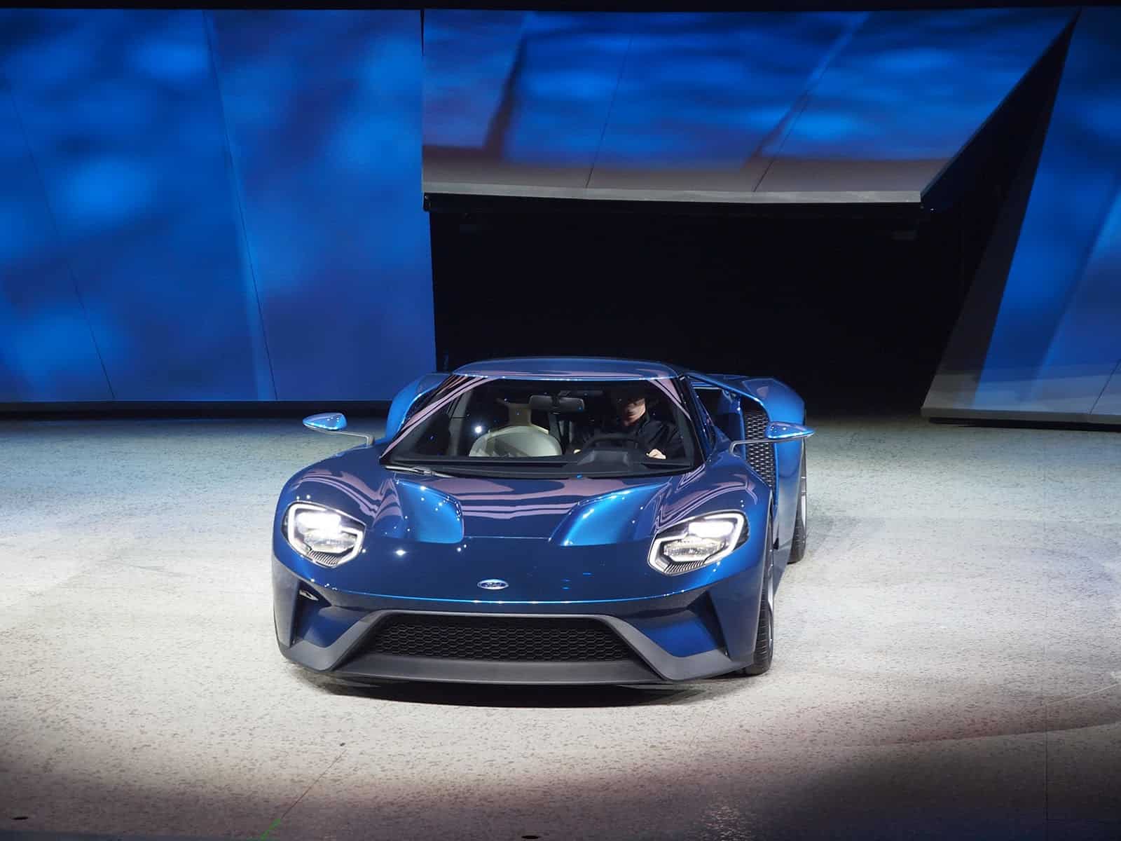 Ford-GT-2017-2