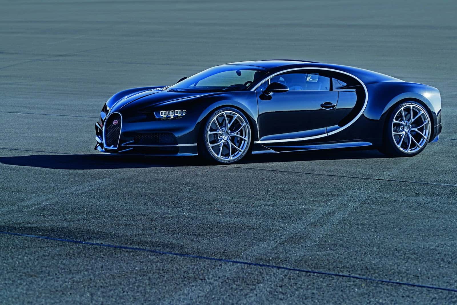 Bugatti-Chiron-44