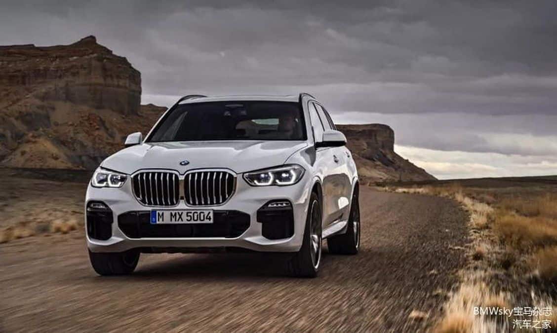 2019-BMW-X5-G05-Carscoops-42